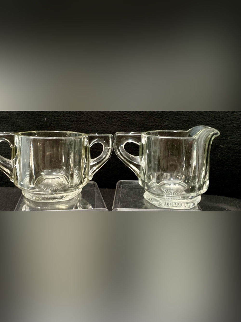 🔍 Clear Glass Creamer & Open Sugar Bowl (2) Piece Set